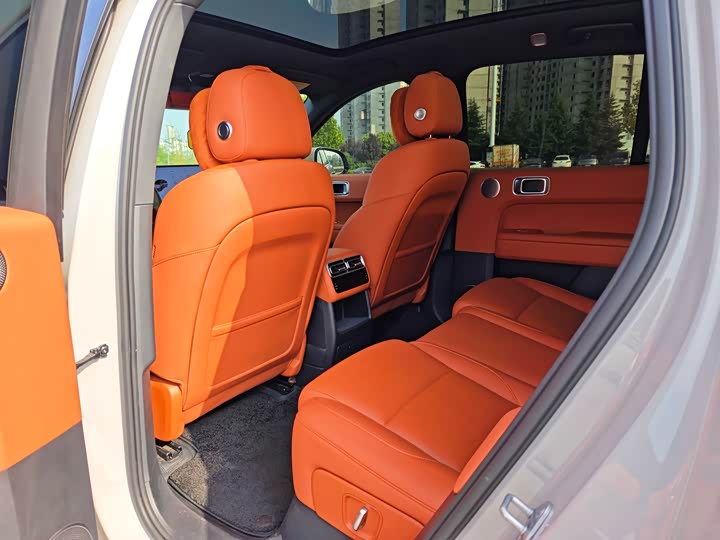 Фото 10 - LiXiang L6