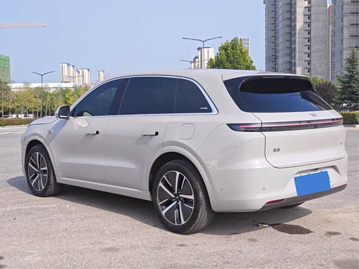 Фото 6 - LiXiang L6