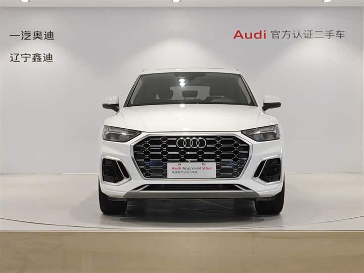 Фото 2 - Audi Q5L