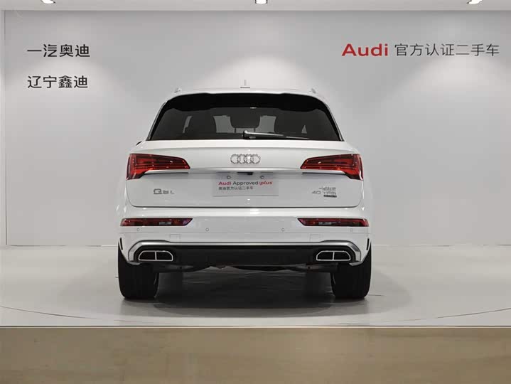 Фото 5 - Audi Q5L
