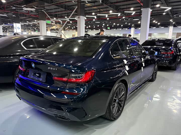 Фото 12 - BMW 3 Series