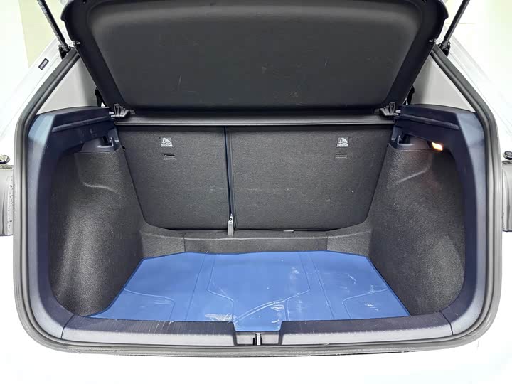 Фото 28 - Volkswagen Tharu