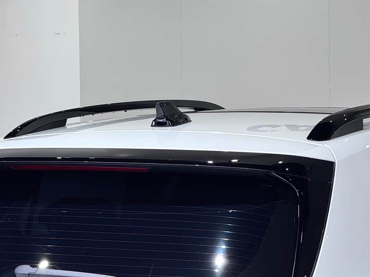 Фото 8 - Volkswagen Tharu