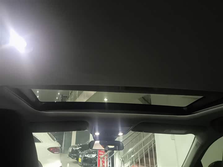 Фото 18 - Honda Accord