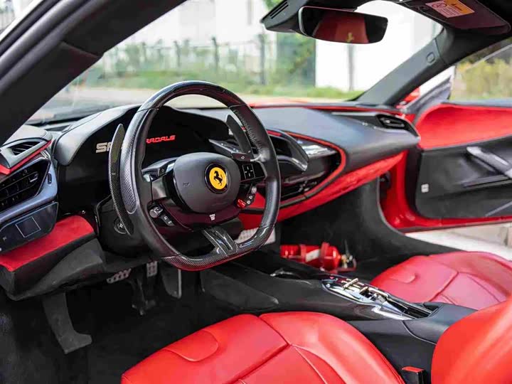 Фото 6 - Ferrari SF90