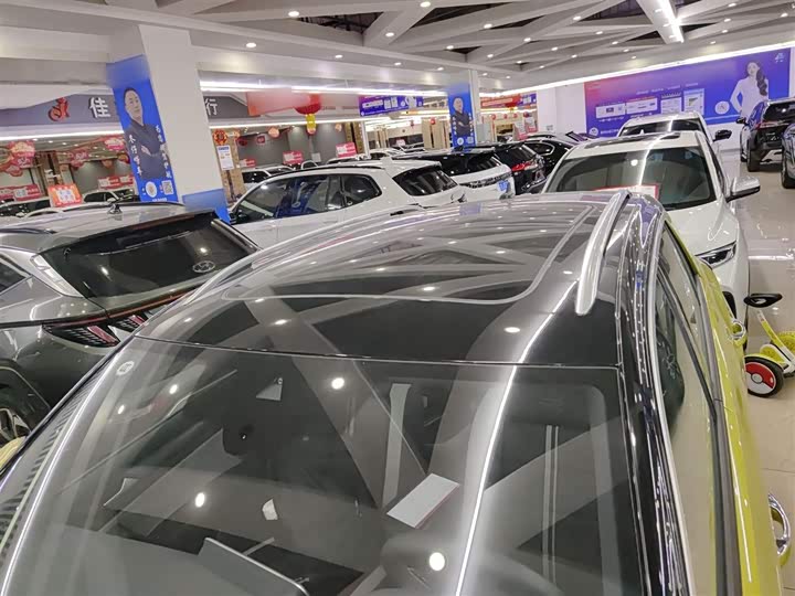 Фото 27 - Volkswagen T-Roc