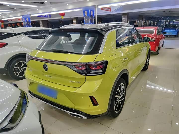 Фото 7 - Volkswagen T-Roc