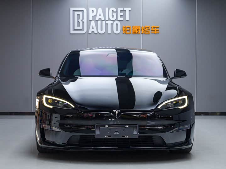 Фото 1 - Tesla Model S