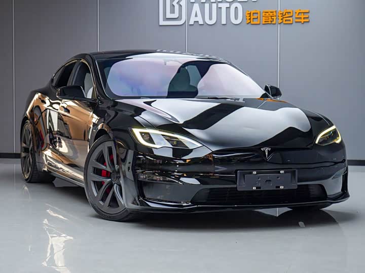 Фото 2 - Tesla Model S