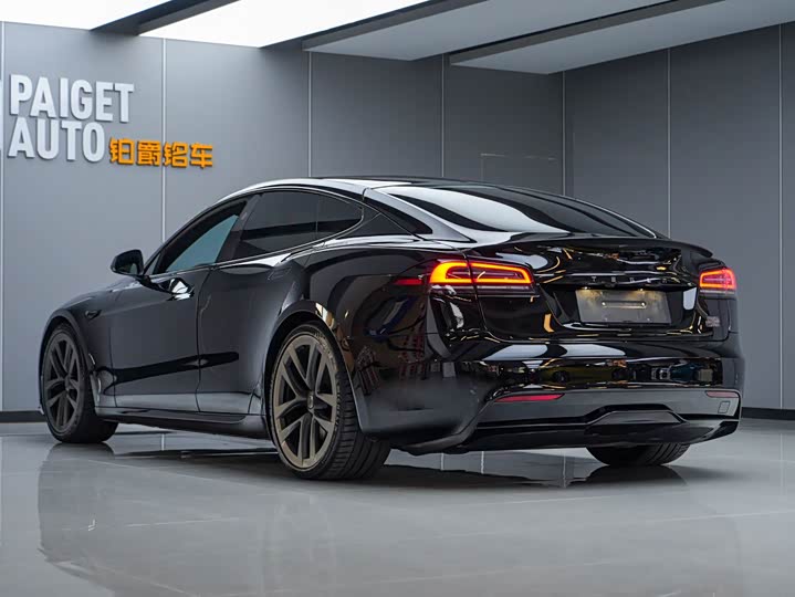 Фото 6 - Tesla Model S