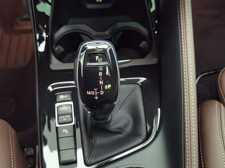 Фото 13 - BMW X2