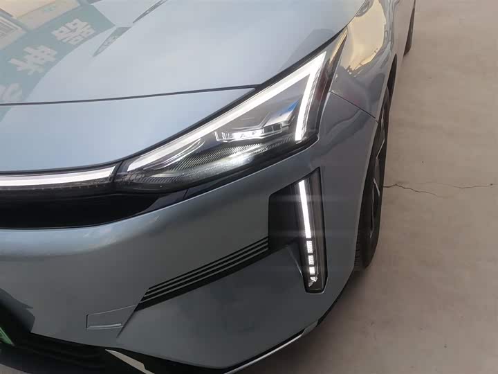 Фото 24 - Geely Galaxy L6