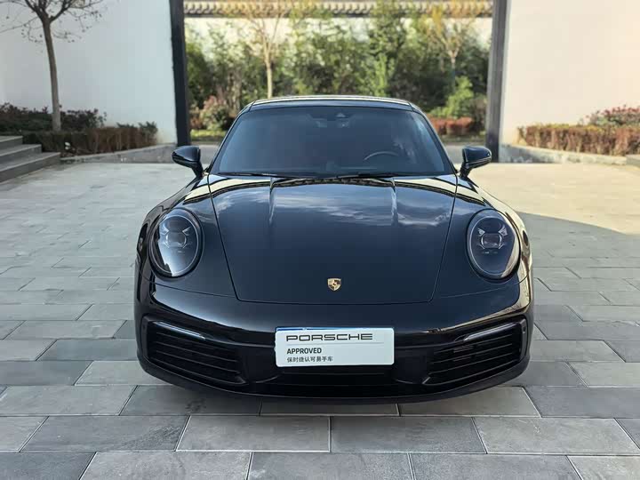 Фото 2 - Porsche 911