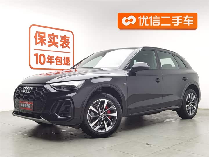 Фото 1 - Audi Q5L