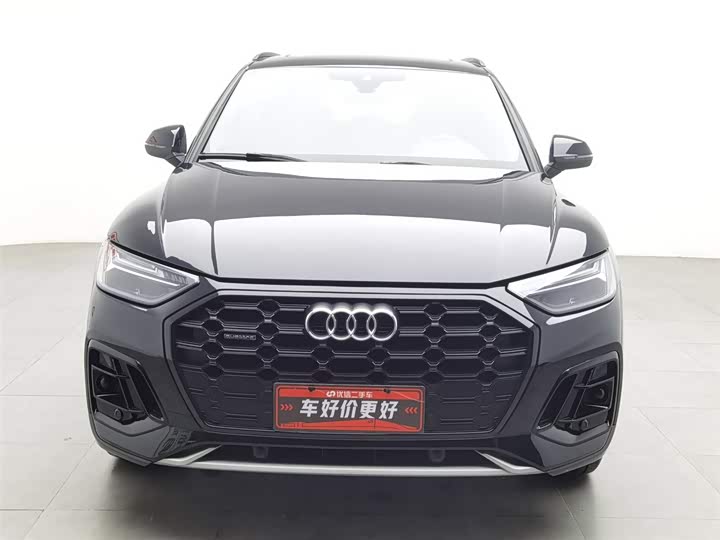 Фото 3 - Audi Q5L