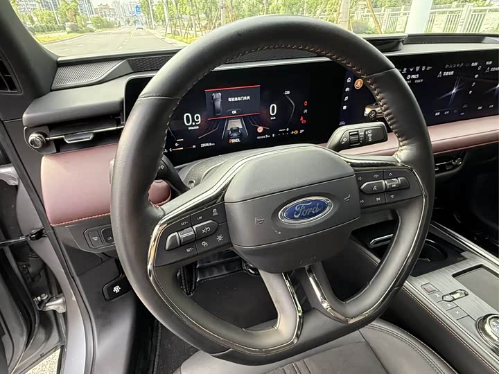 Фото 13 - Ford Mondeo