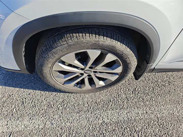 Фото 23 - Chery Tiggo 8