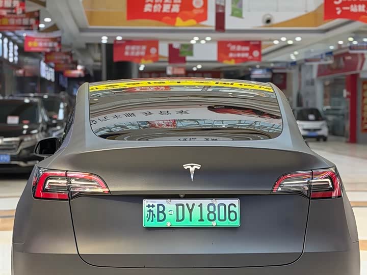 Фото 4 - Tesla Model Y