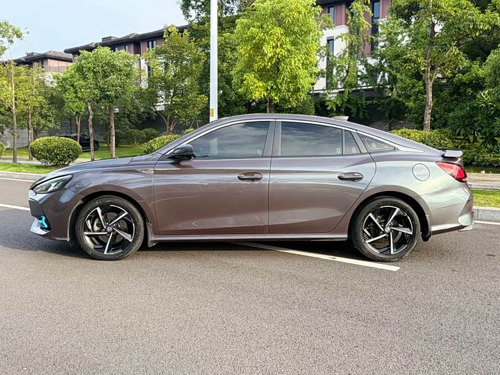 Фото 4 - MG Motor 5