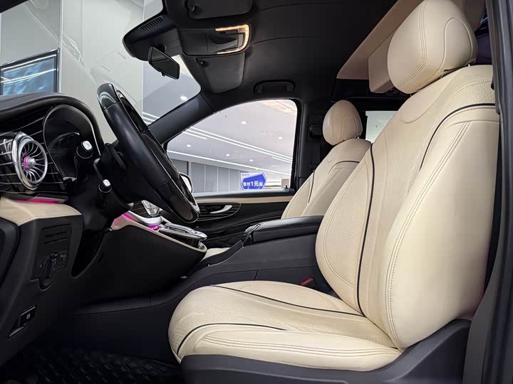 Фото 11 - Mercedes-Benz Vito