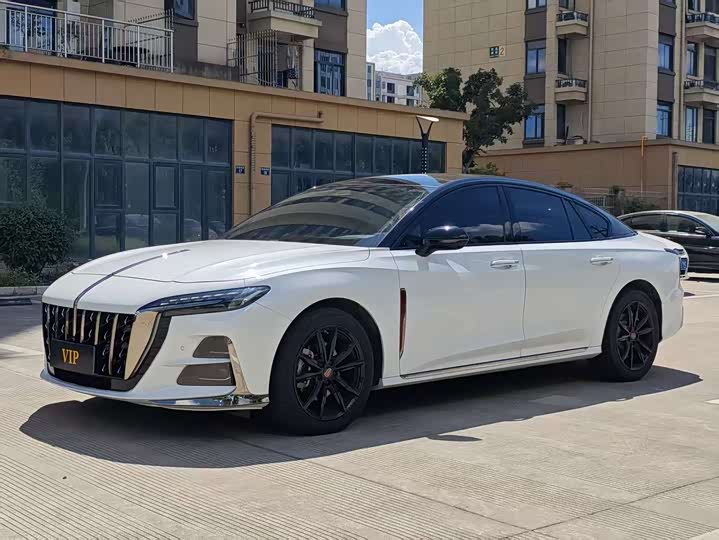 Фото 1 - Hongqi H6