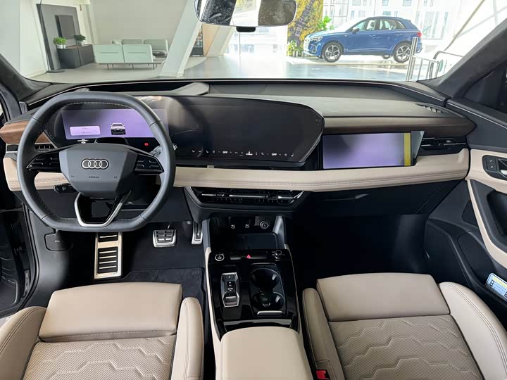 Фото 8 - Audi Q6L e-tron