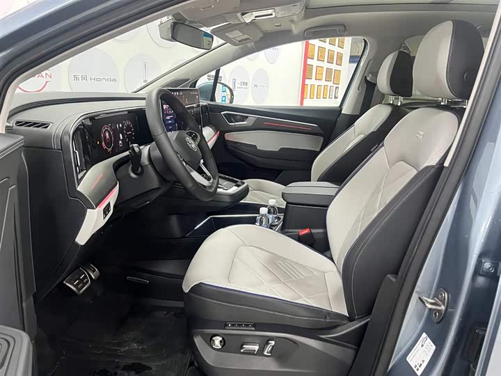 Фото 14 - Volkswagen Talagon