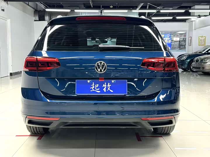 Фото 5 - Volkswagen Passat Variant