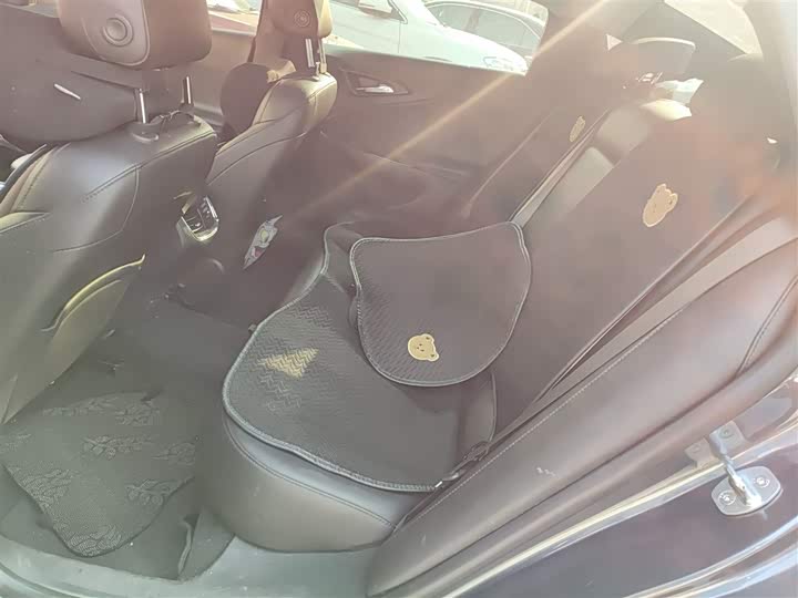 Фото 17 - Chevrolet Malibu XL