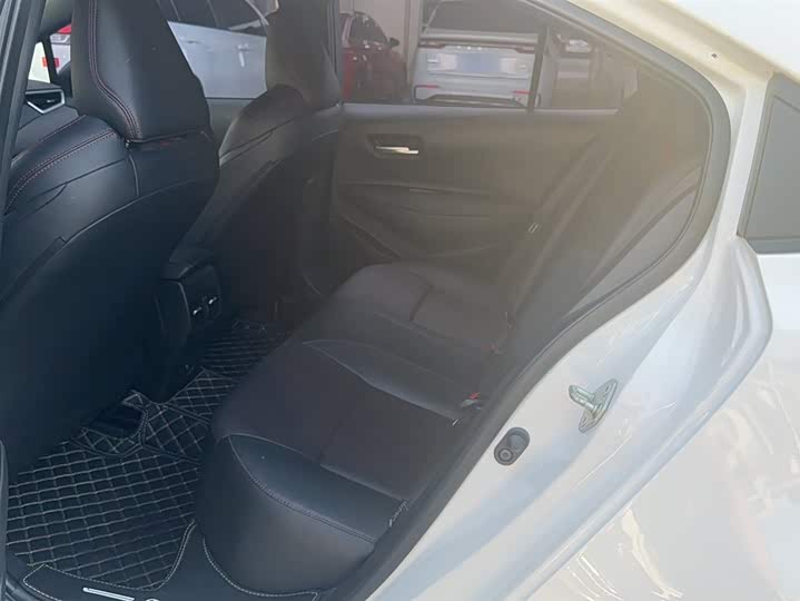 Фото 10 - Toyota Levin