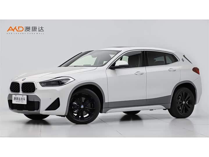 Фото 1 - BMW X2