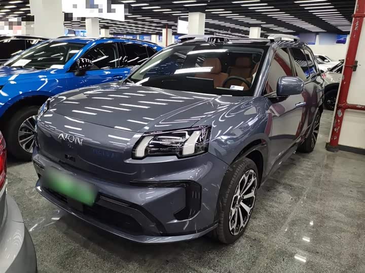 Фото 2 - GAC Aion V