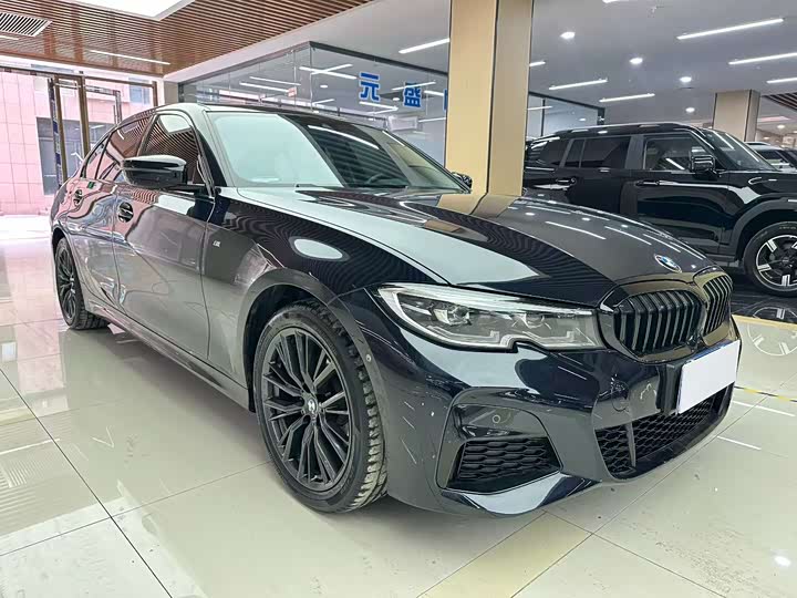 Фото 3 - BMW 3 Series