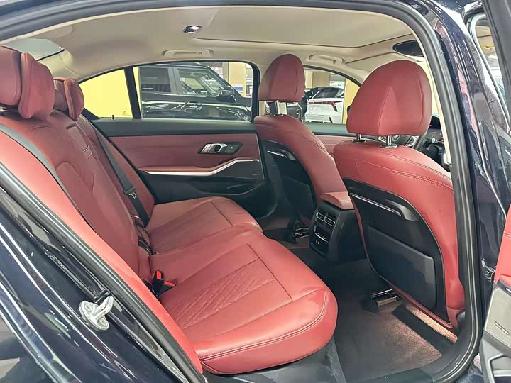 Фото 6 - BMW 3 Series