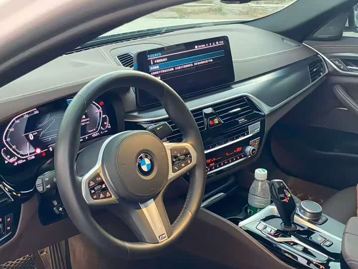 Фото 5 - BMW 5 Series Hybrid