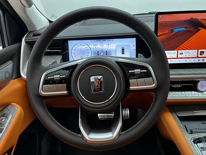 Фото 16 - Tank 500 Hybrid