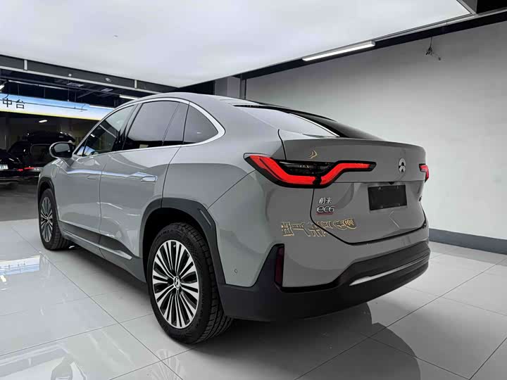 Фото 6 - Nio EC6