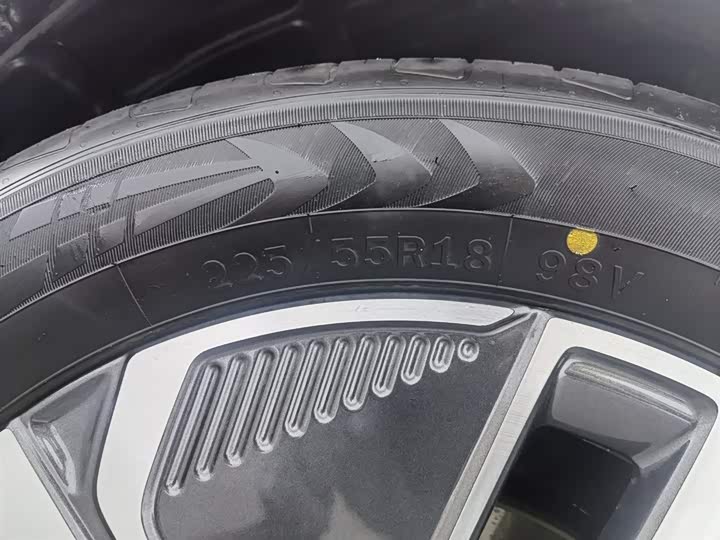 Фото 24 - Geely Galaxy Starship 7