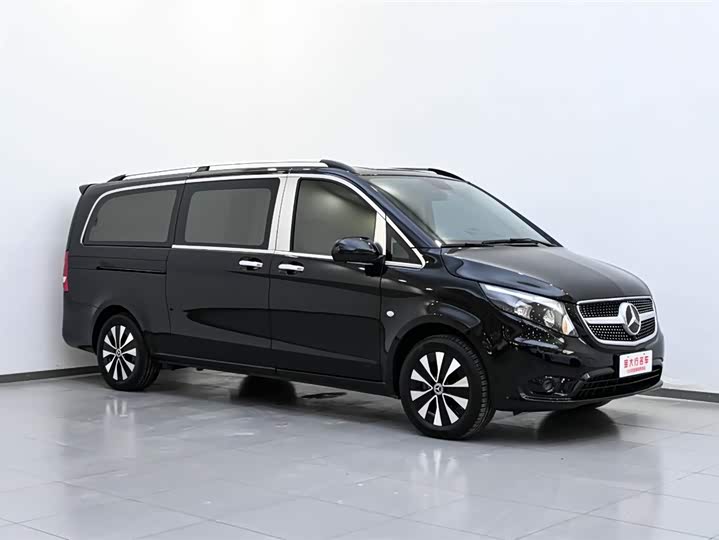 Фото 4 - Mercedes-Benz Vito