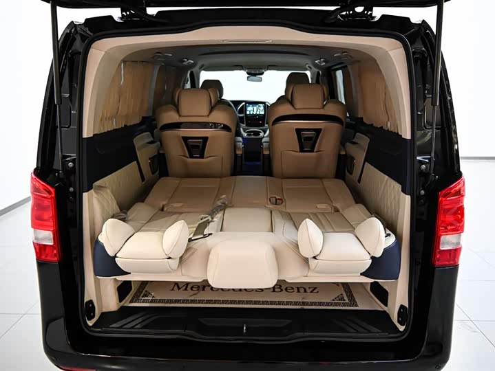 Фото 41 - Mercedes-Benz Vito