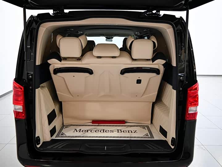 Фото 42 - Mercedes-Benz Vito