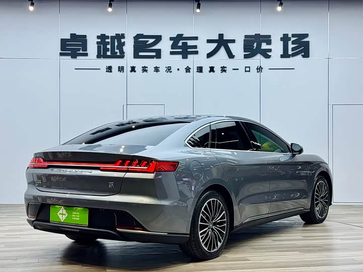 Фото 2 - BYD Han