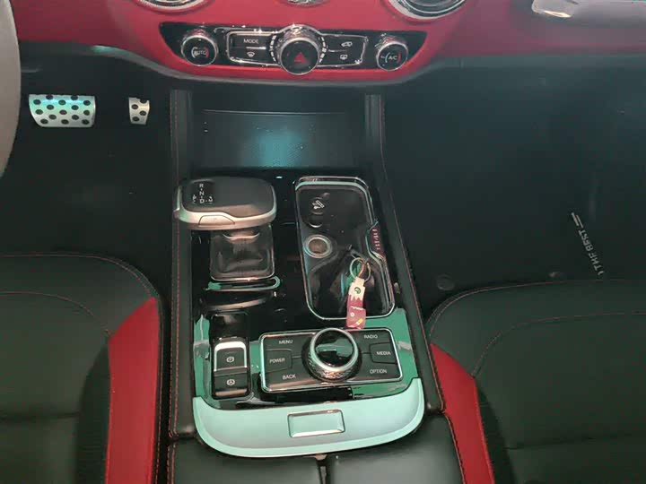 Фото 14 - BAIC Beijing BJ40