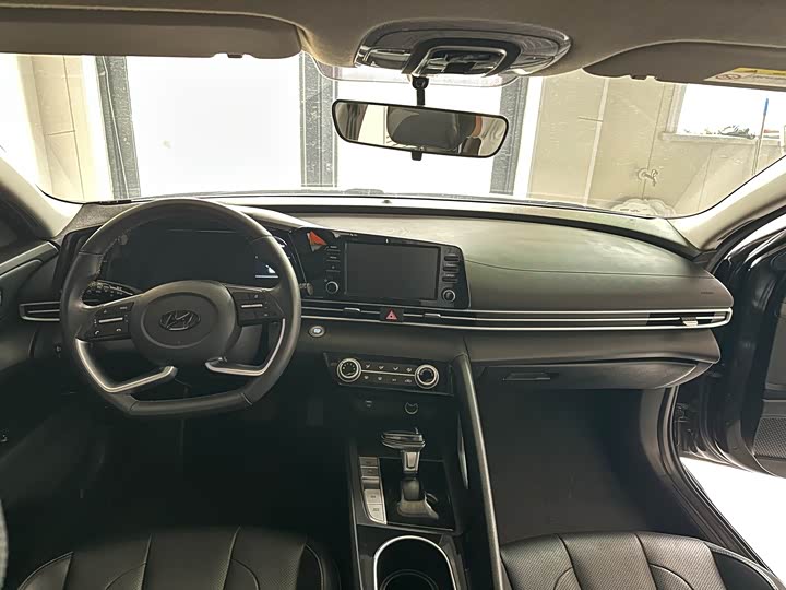 Фото 8 - Hyundai Elantra N line