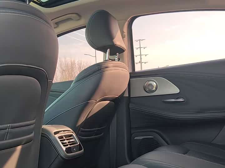 Фото 6 - Chery Arrizo 8