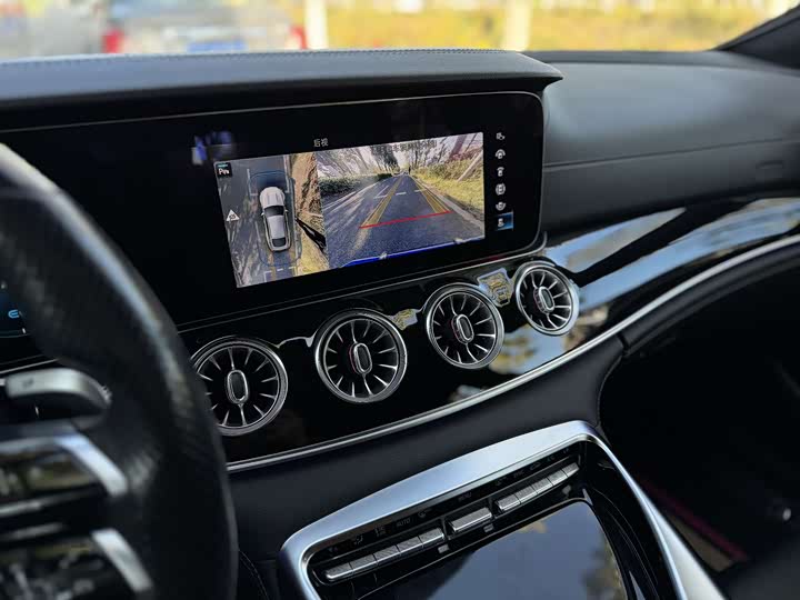 Фото 14 - Mercedes-Benz AMG GT