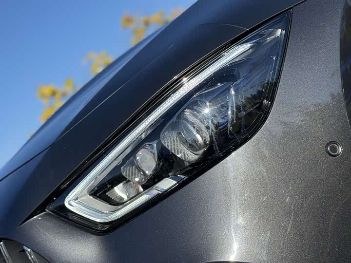 Фото 5 - Mercedes-Benz AMG GT