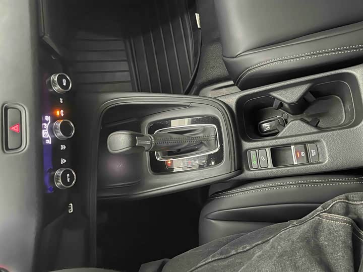 Фото 10 - Honda XR-V