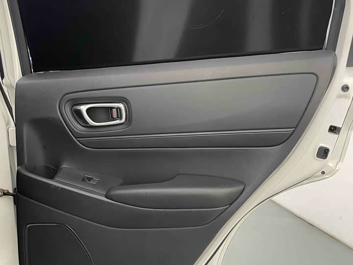 Фото 24 - Honda XR-V