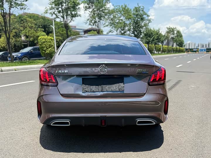 Фото 10 - MG Motor 5